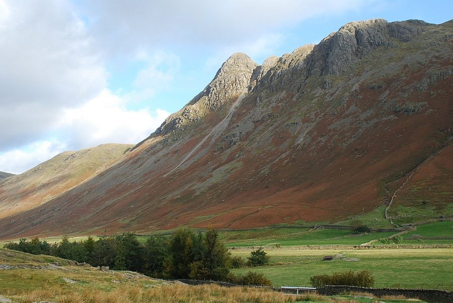 Pike o' Stickle and Gimmer Crag from Stool End