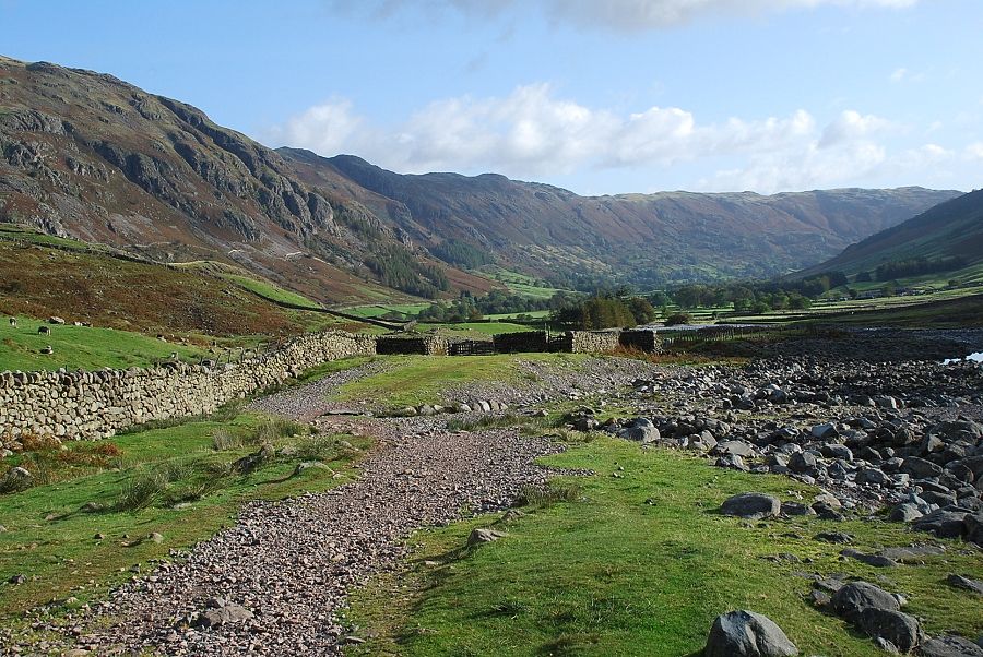Looking back to Great Langdale from Oxendale